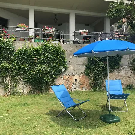 Konukevi Gli Oleandri Bellano