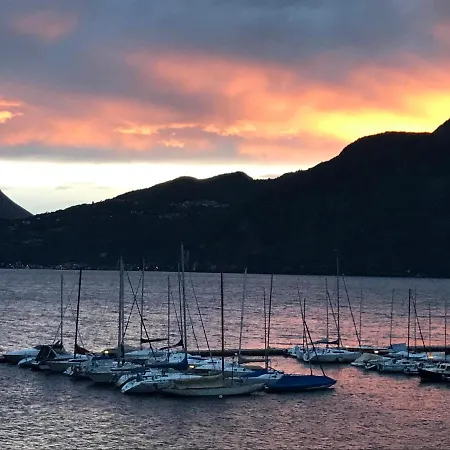 ゲストハウス Gli Oleandri ベッラーノ