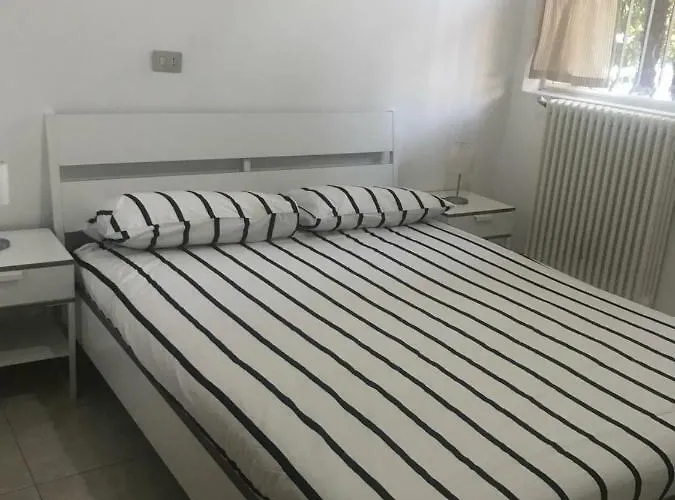 Gli Oleandri 3* Bellano